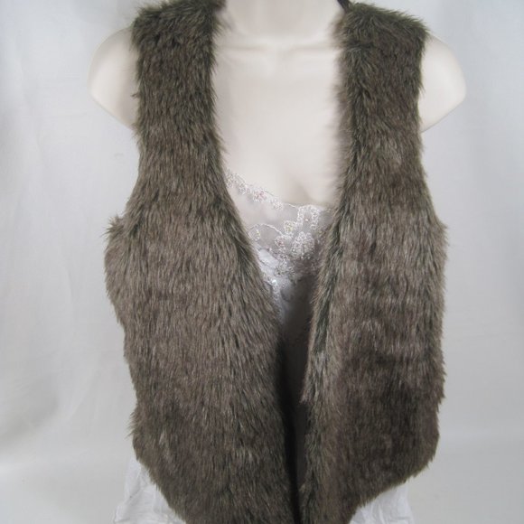 Fever Jackets & Blazers - Fever Women Large Brown Faux Fur Sleeveless Vest